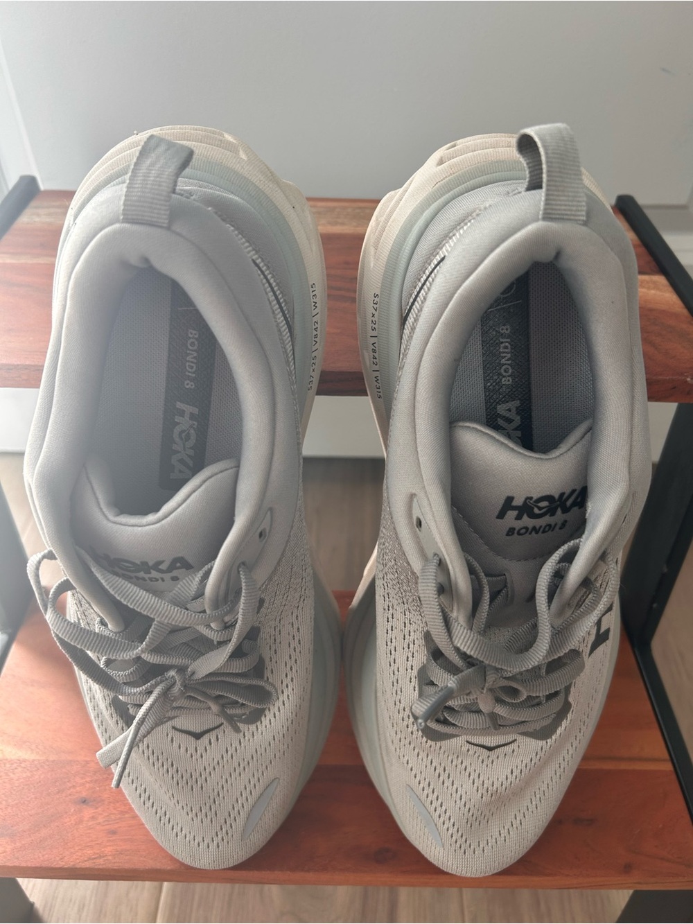 Hoka Men's Bondi 8 Light Gray Size 9.5 - Picture 5 of 11